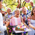 Venez fêter votre anniversaire avec nous ! Venez fêter votre anniversaire avec nous !