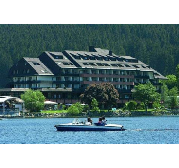 Séjour 4 J dans un magnifique Hôtel au bord du Titisee